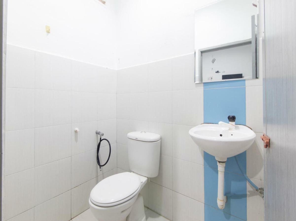Alpha Motel Pantai Cenang  Bagian luar foto