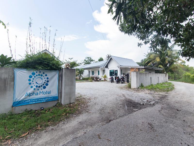 Alpha Motel Pantai Cenang  Bagian luar foto